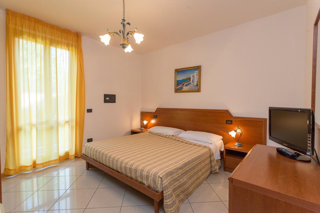 Aparthotel Residenza Orchidee Lazise Zewnętrze zdjęcie