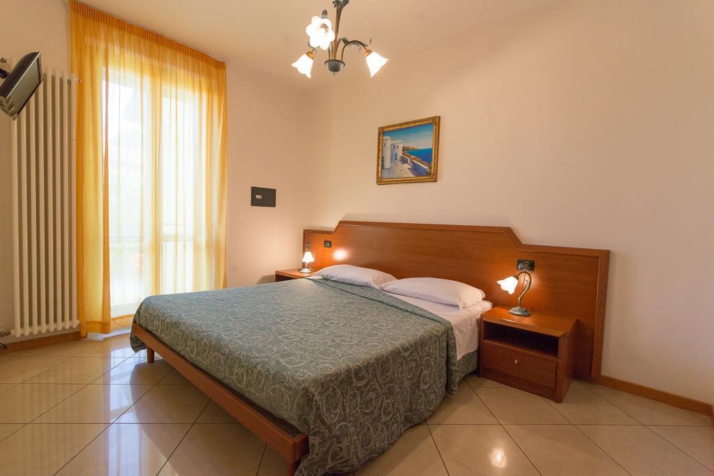 Aparthotel Residenza Orchidee Lazise Zewnętrze zdjęcie