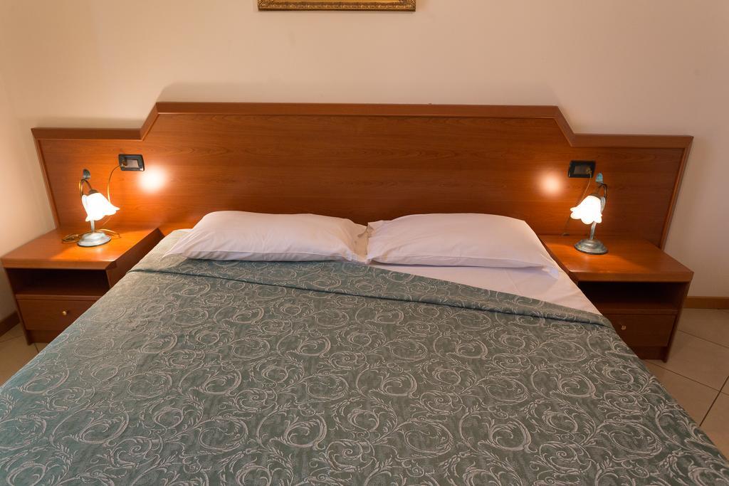 Aparthotel Residenza Orchidee Lazise Zewnętrze zdjęcie