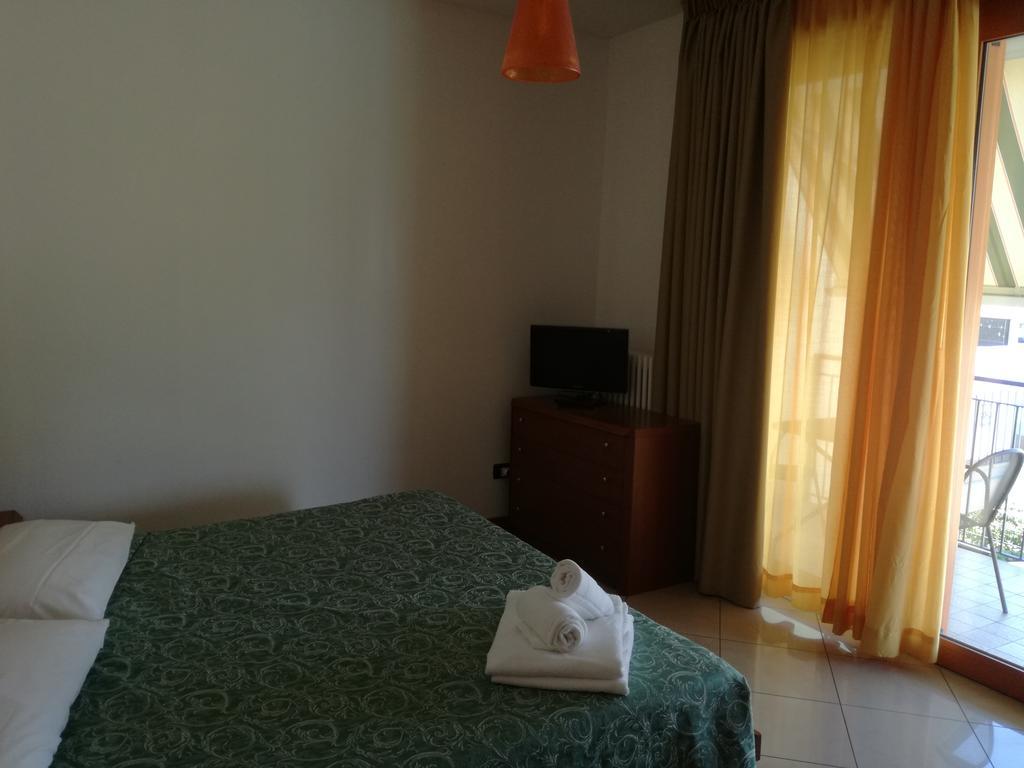 Aparthotel Residenza Orchidee Lazise Zewnętrze zdjęcie